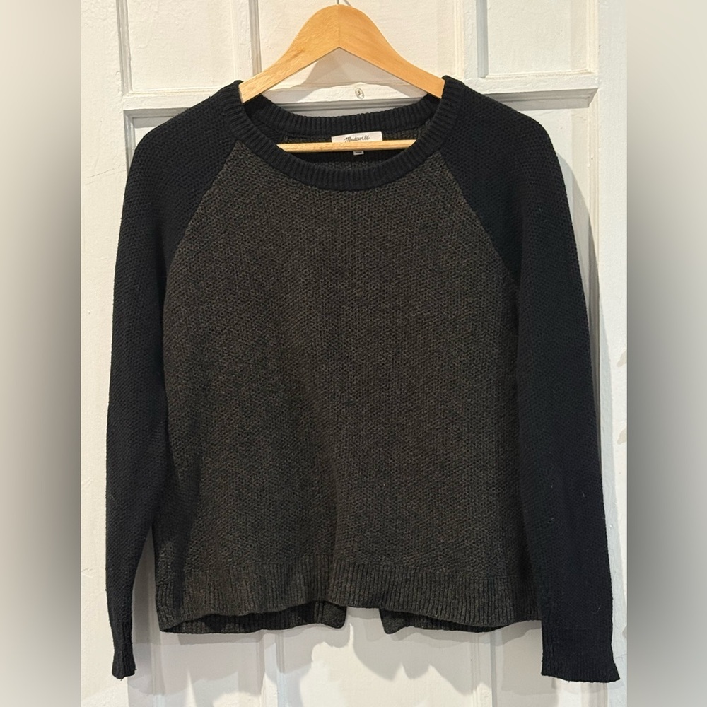 Madewell Women's Black and Gray Crew Neck Sweater